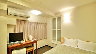 ダブルルーム 喫煙可 (2)