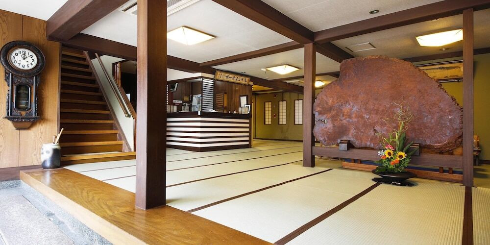 内部エントランス