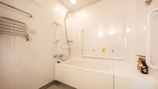 ユニバーサルダブル