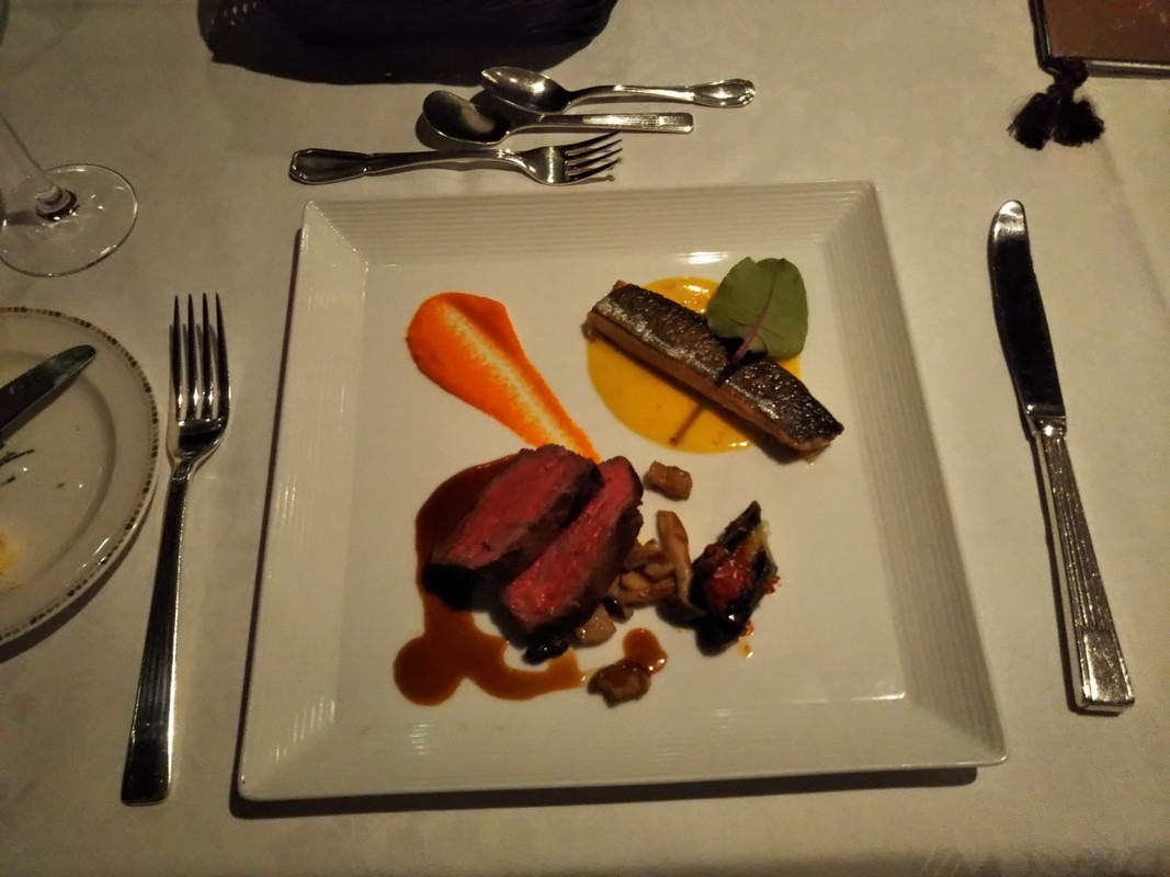 夕食のフレンチのコース