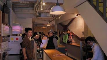 コーヒーショップ / 6