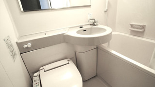 ダブルベッドルーム 喫煙(2名利用/15平米)