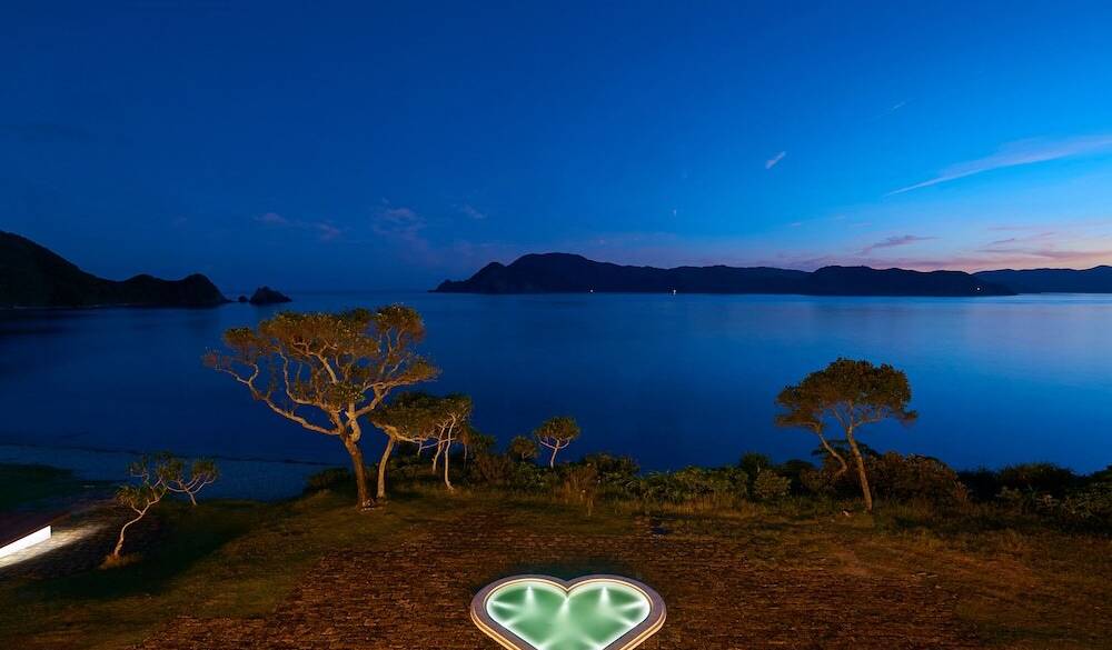 夜はライトアップ / 3