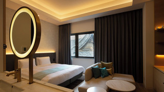 デラックスキングルーム