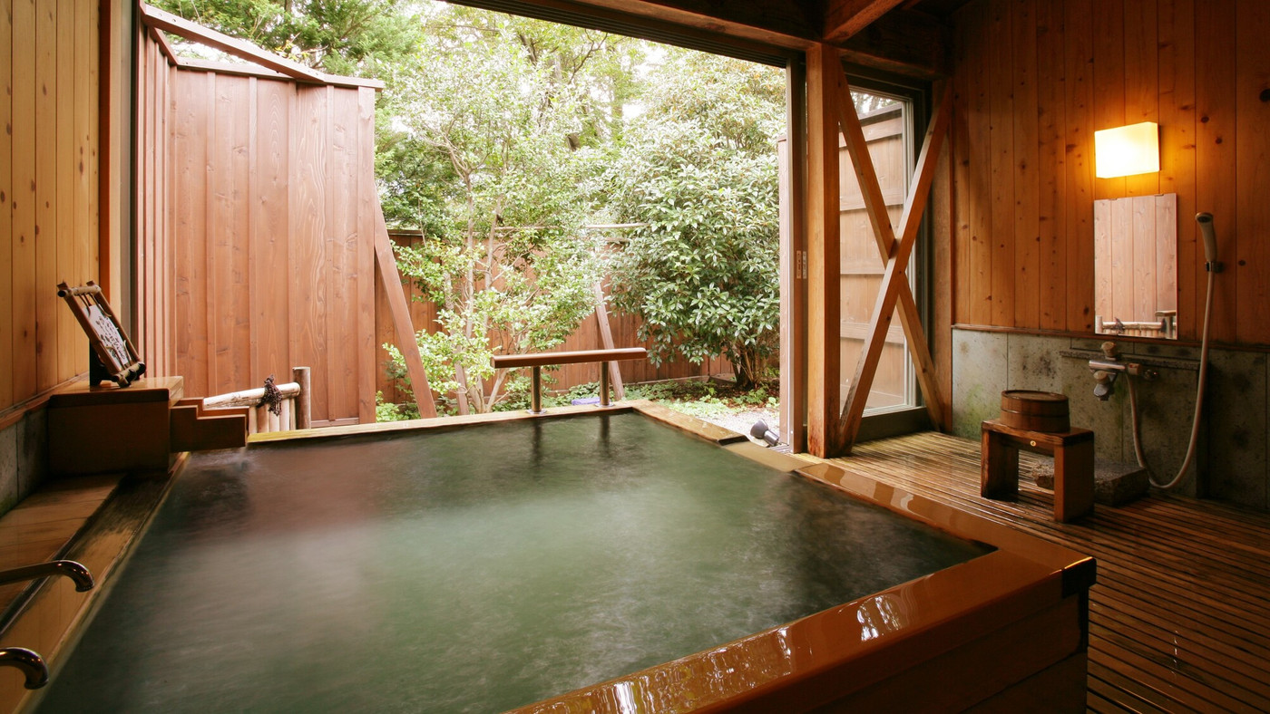 ラグジュアリーな貸切温泉も♡館内で湯巡り三昧4037416