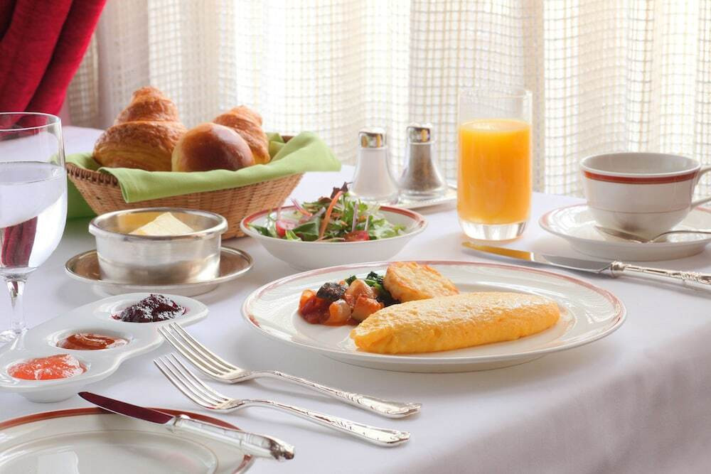 トロトロのオムレツがたまらない♡和洋お好みの朝食をチョイス3424348