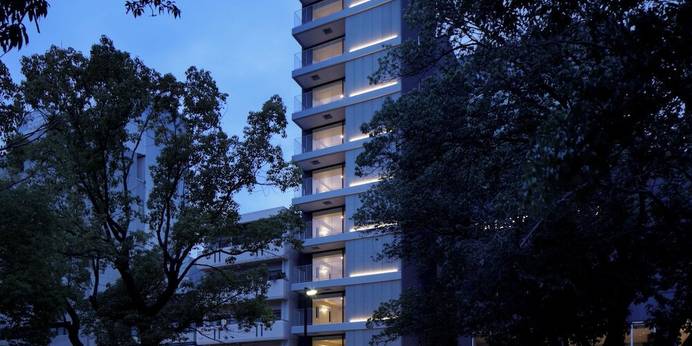 b hotel 広島平和大通り（広島県 アパートメント） / 1