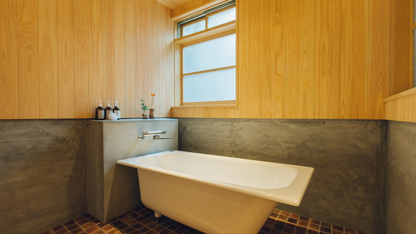 スイートルーム 直線のバスルーム