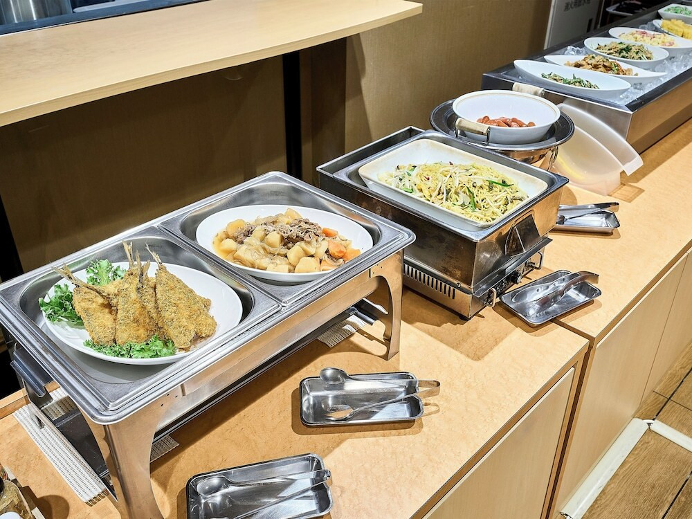 朝食ビュッフェ