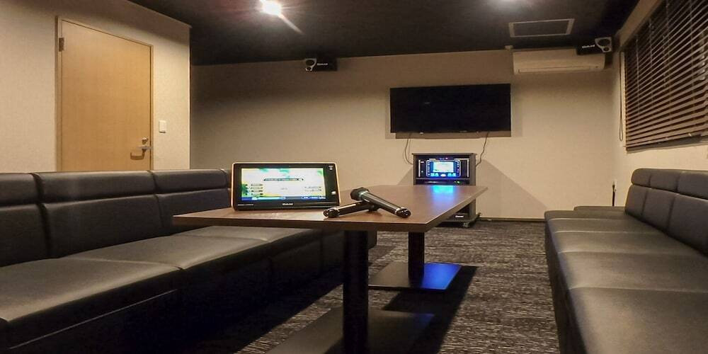 カラオケ ルーム