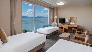 [オーシャンビュー] スーペリアルーム (バス付) (禁煙)