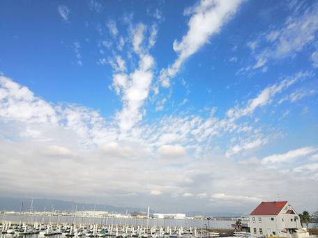 大阪北港マリーナHULL / 3