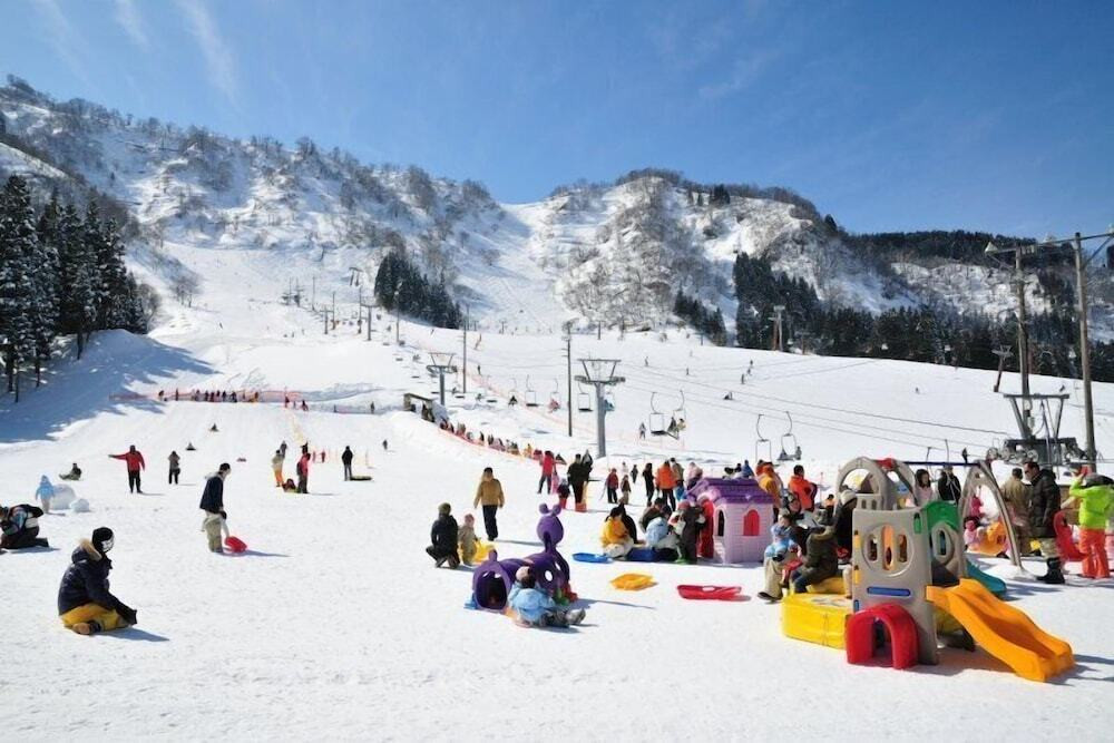 スノー スポーツとスキー