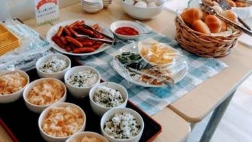 朝食スペース / 9