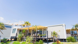 グランピング トレーラーハウス 禁煙