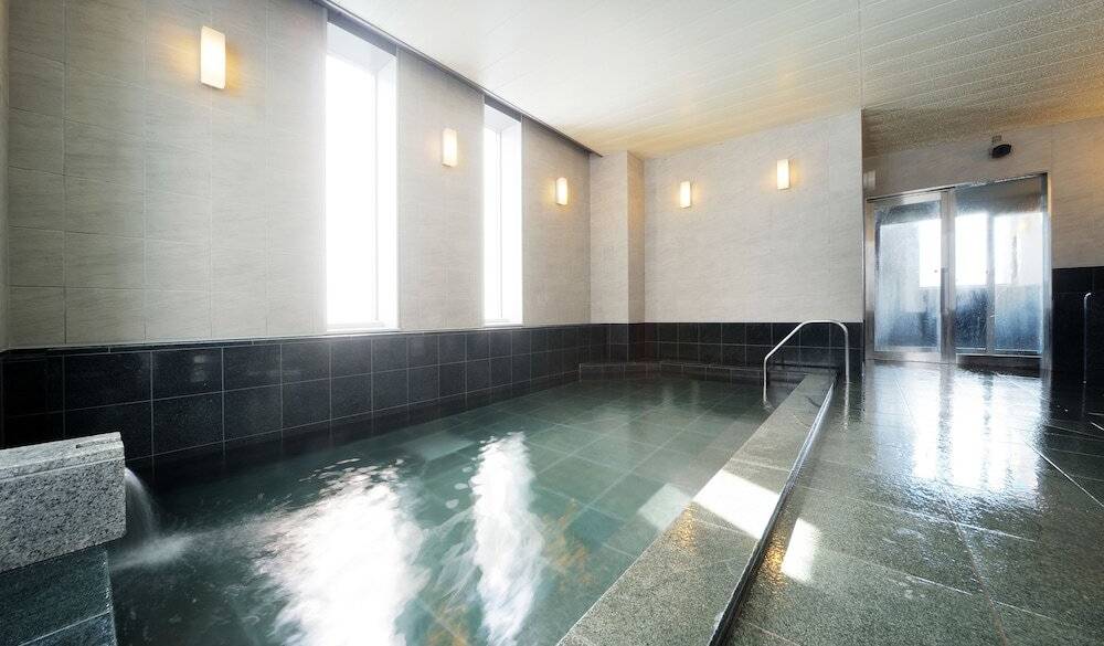 宿泊者専用大浴場「悠月」 / 1