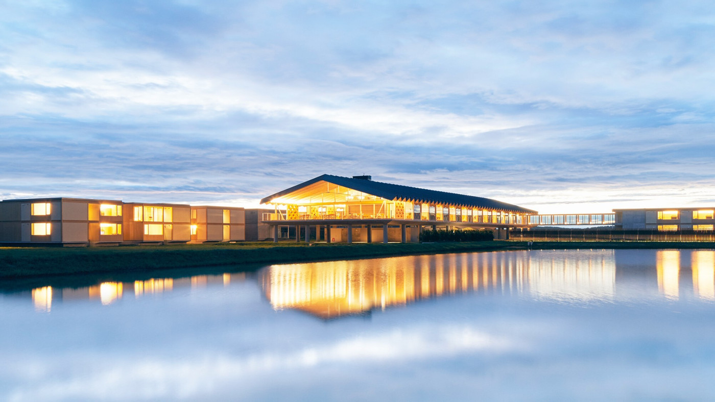 水田に浮かぶ、フォトジェニックなスパリゾート3466125