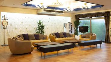 ロビー応接スペース / 8