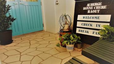 内部エントランス / 2