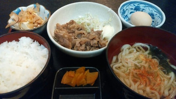 「勝太鼓」料理 980104 すき焼き定食