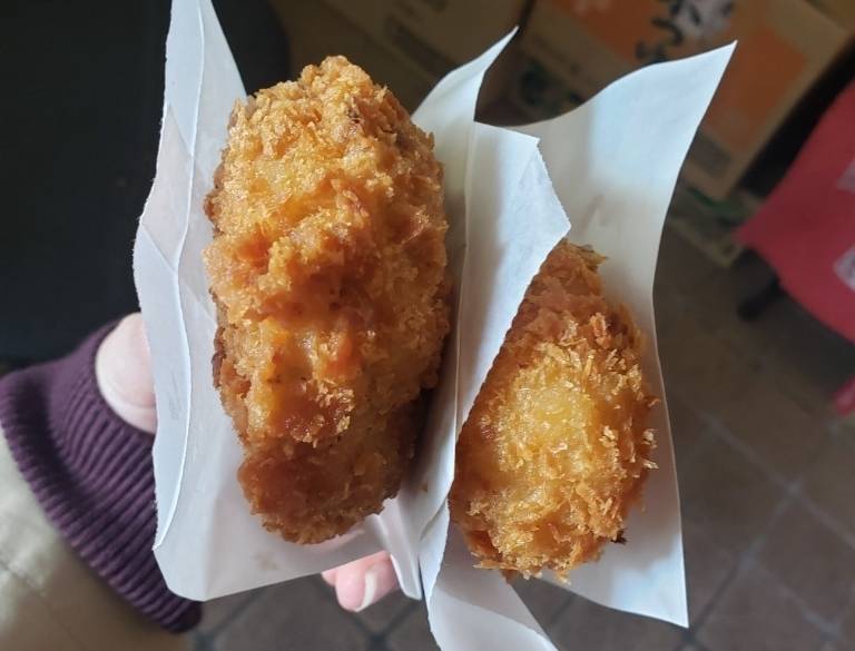 足湯に食べ歩き
川治温泉を街歩き / 2