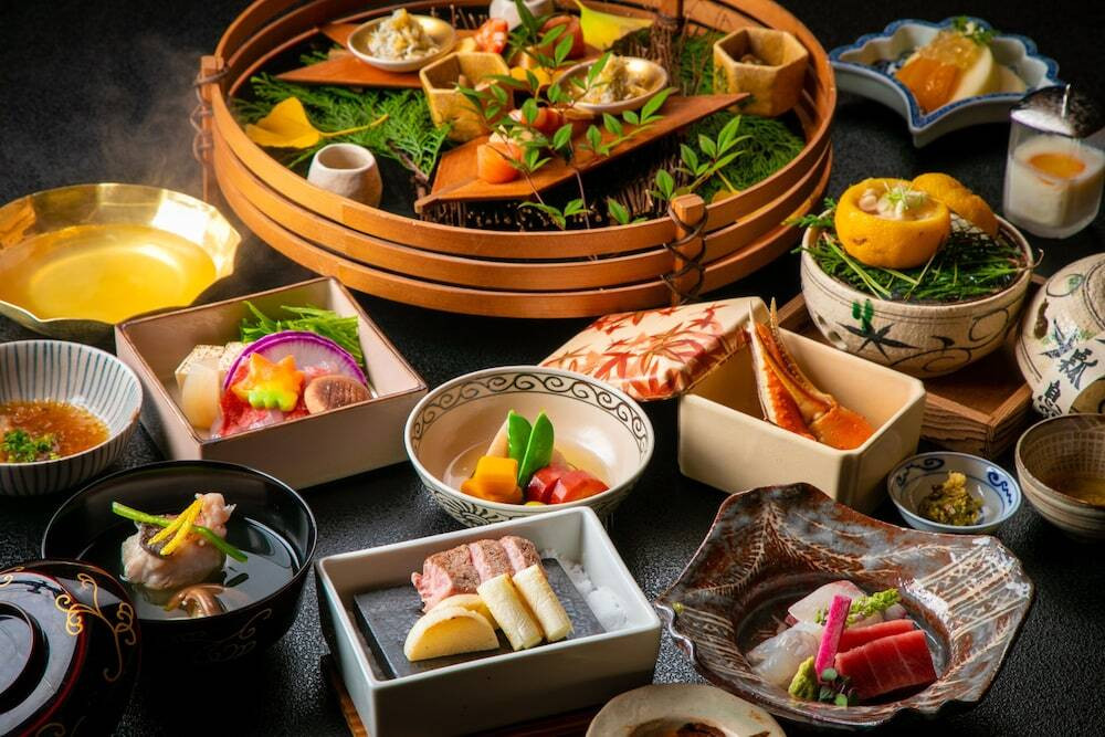 朝夕共お部屋食で周りに気兼ねなく4044954