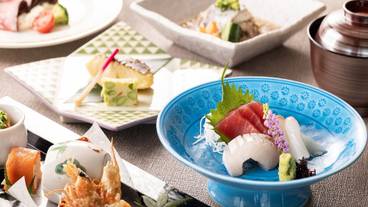 食事・飲み物 / 1