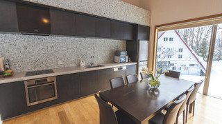 シャレー (Solar)