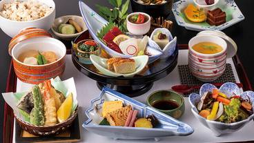 日本料理「みやま」 料理一例 / 3