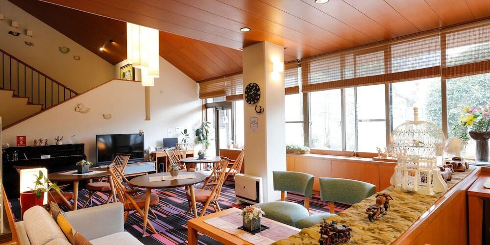 ロビーラウンジ