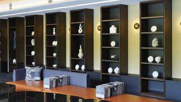 ロビーラウンジ / 9