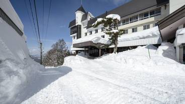 施設の入り口 / 21