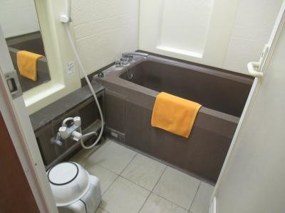 部屋のお風呂からも温泉が出ます