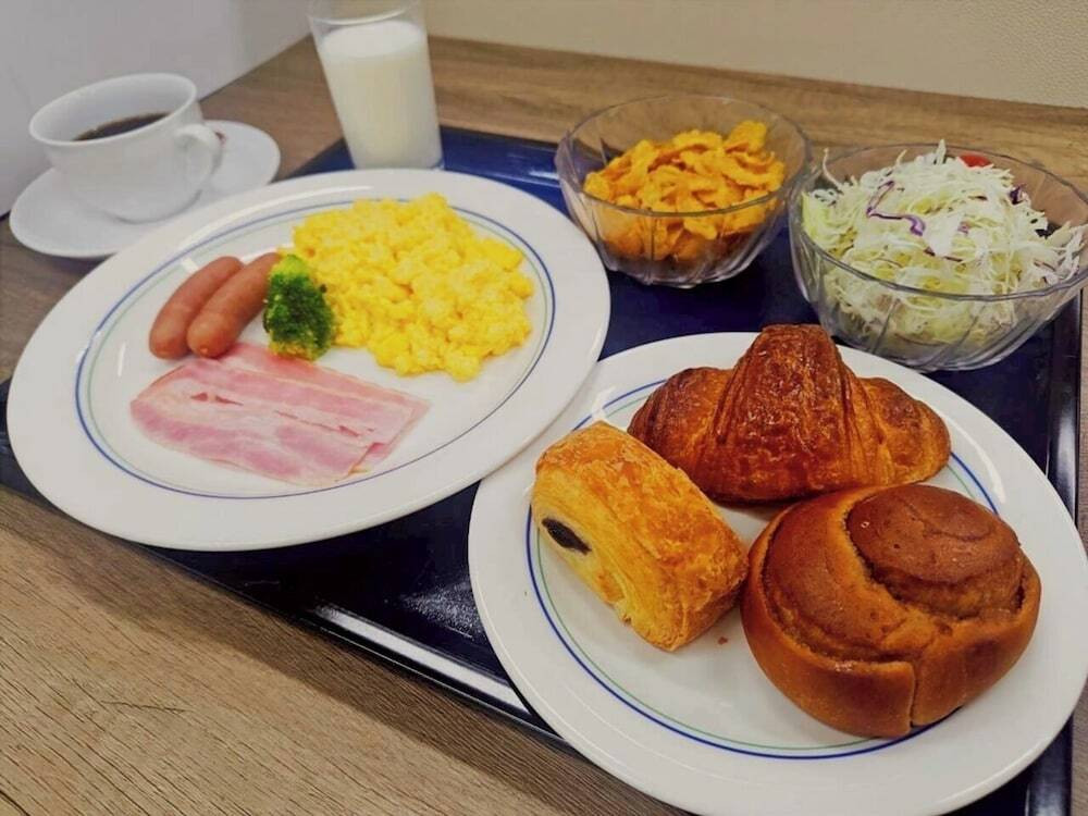 朝食