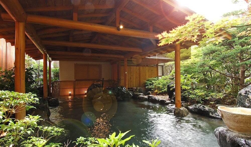 庭園露天風呂「たまゆらの湯」 / 2