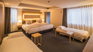 ファミリースイート キングルーム,デュベ 2枚,すりガラス,禁煙