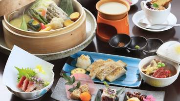 食事・飲み物 / 18