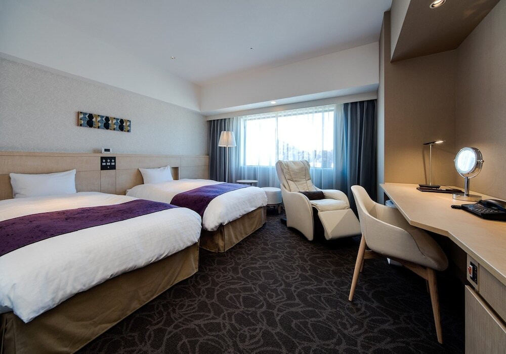 マッサージチェア付きのお部屋でパパとママもリフレッシュ4266678