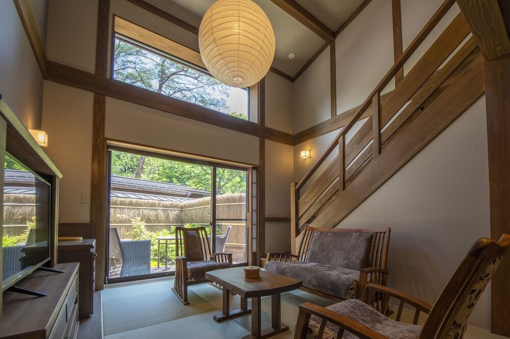 離れ メゾネット