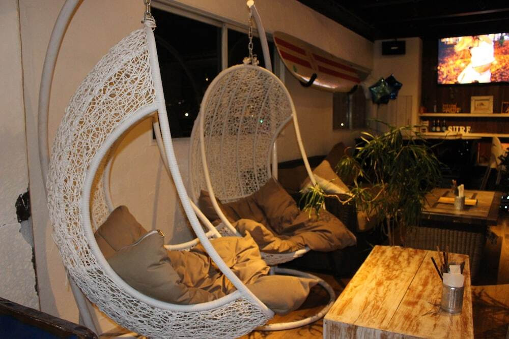 ロビーラウンジ