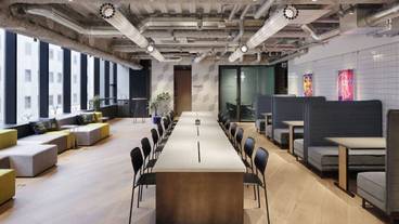 ロビーラウンジ / 9