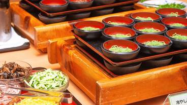 食事・飲み物 / 30