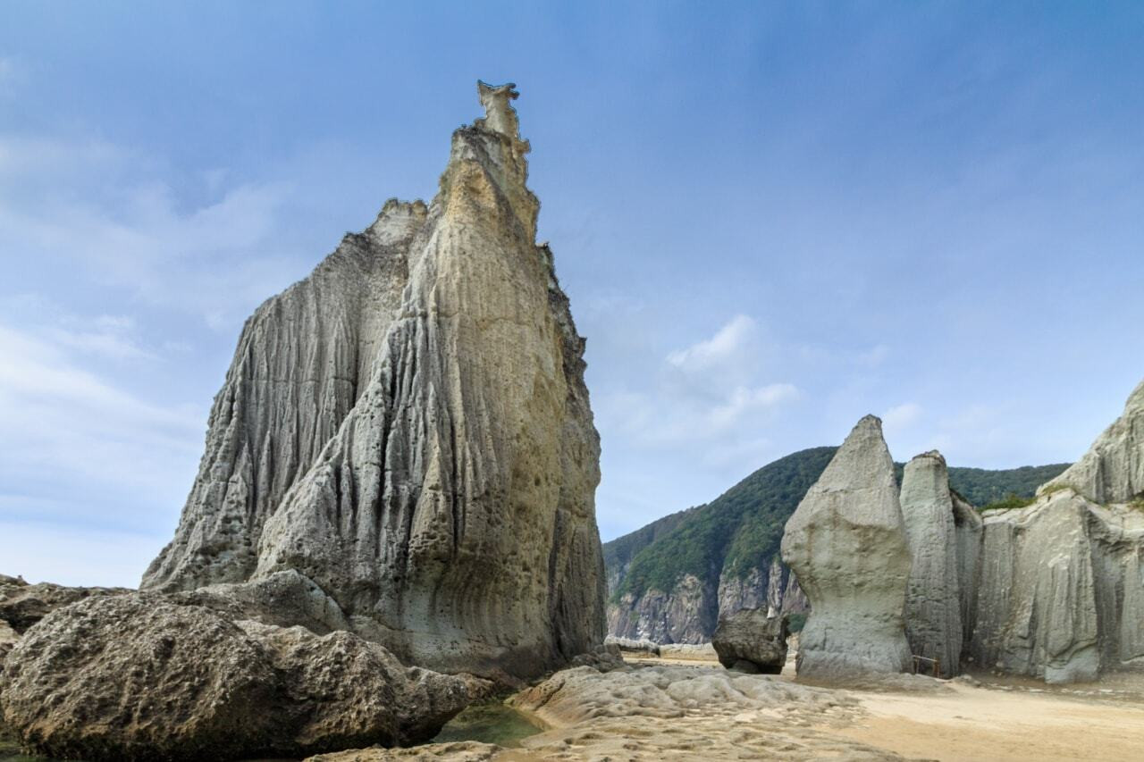 自然が造った巨岩に神秘を感じる「仏ヶ浦」1994274