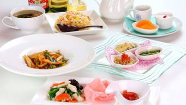 食事・飲み物 / 1