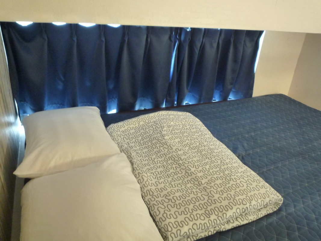 ロフトのセミダブルベッド