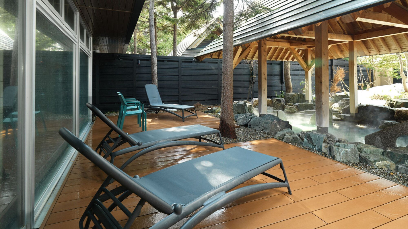 大浴場／整う湯けむりデッキ