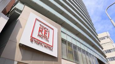 施設の入り口 / 25