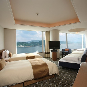 1. ここは…広島市内？絶景温泉のある「グランドプリンスホテル広島」3506150