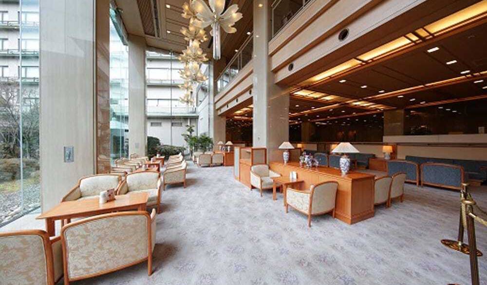 ロビーラウンジ / 1