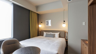 ユニバーサルキングルーム 禁煙